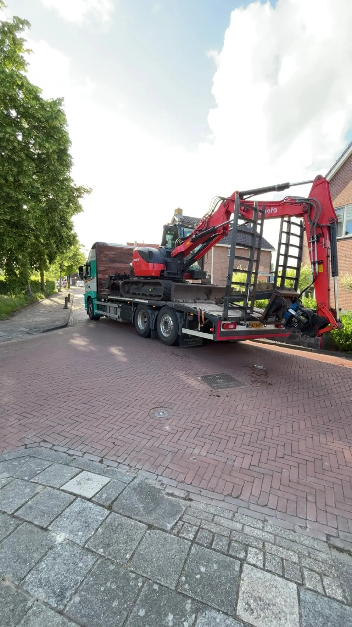 Van grondwerk tot glazen schuifwand — foto 4